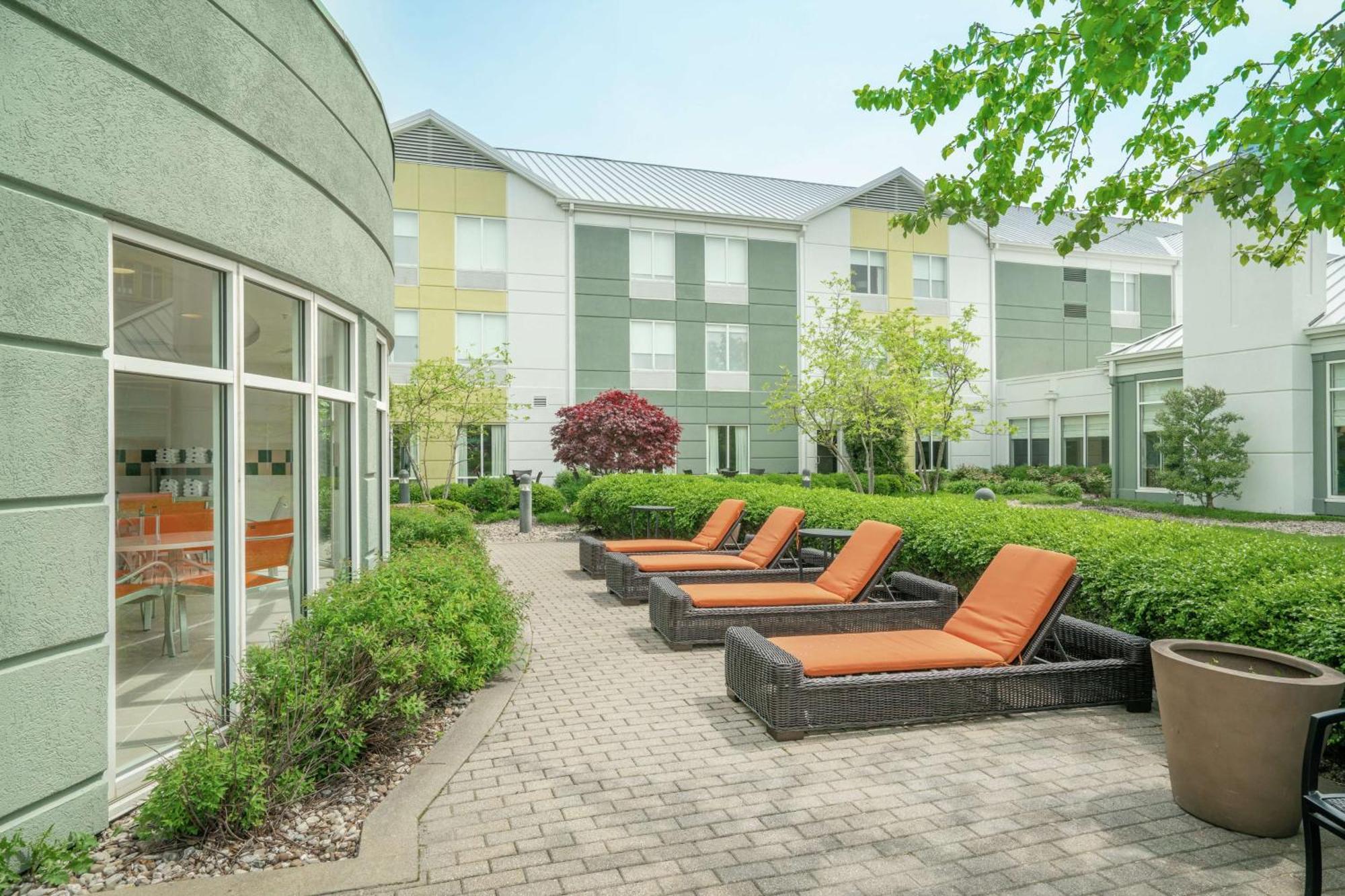 Hilton Garden Inn Louisville East Exteriér fotografie